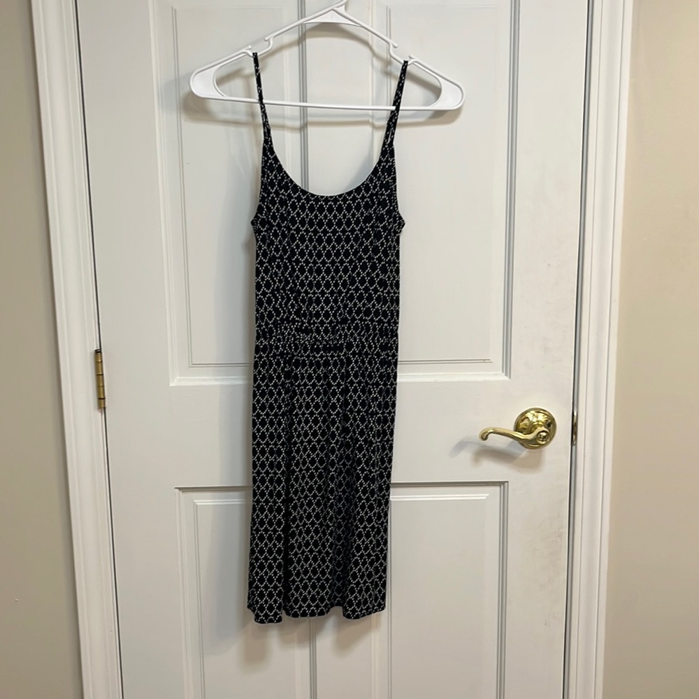dress! black and white!!! i wore it once for a video! old navy xs!
